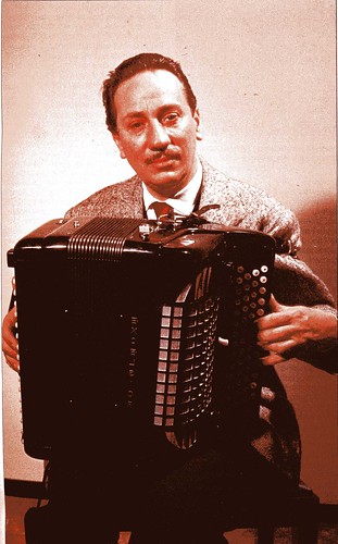 31 LUGLIO  – Concerto in Onore di Gorni Kramer nel giardino della Biblioteca Orioli